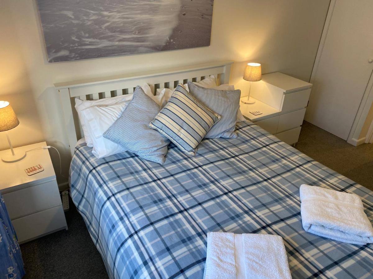Trafalgar, Lovely Ground Floor Flat With Outside Patio Garden, Minutes Walk To Seafront 海景城 外观 照片